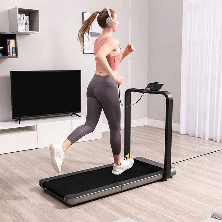 Kingsmith WalkingPad X21 Treadmill with Maximum Speed of 12 Km/h كينج سميث ووك باد X21 جهاز مشي مزدوج الطي 7.4 ميلا في الساعة - TQ STORE
